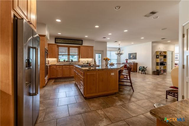 7209 US Highway 87, Cuero, TX 77954