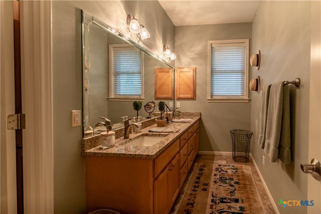 7209 US Highway 87, Cuero, TX 77954