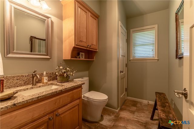 7209 US Highway 87, Cuero, TX 77954