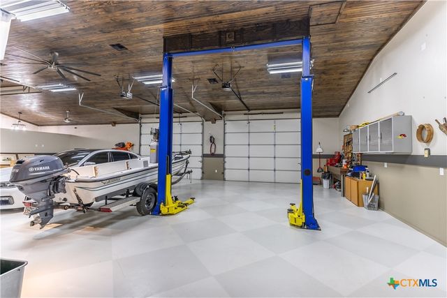 7209 US Highway 87, Cuero, TX 77954