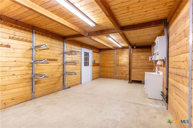 7209 US Highway 87, Cuero, TX 77954