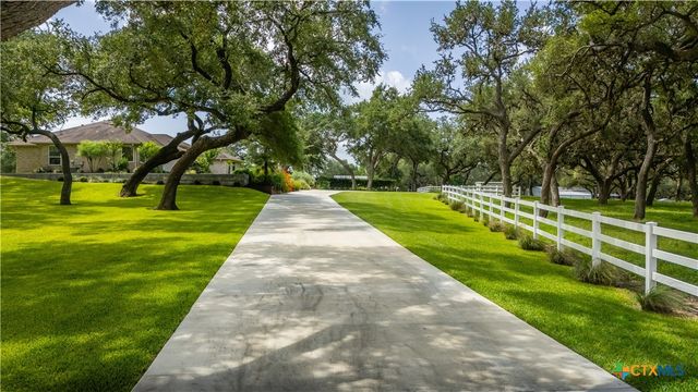 7209 US Highway 87, Cuero, TX 77954