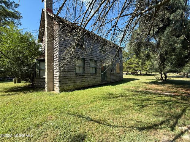 225 Jones Road 104, Barnegat, NJ 08005