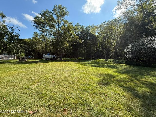 225 Jones Road 104, Barnegat, NJ 08005