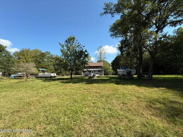 225 Jones Road 104, Barnegat, NJ 08005