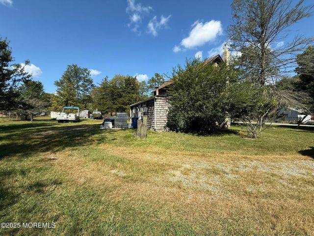 225 Jones Road 104, Barnegat, NJ 08005
