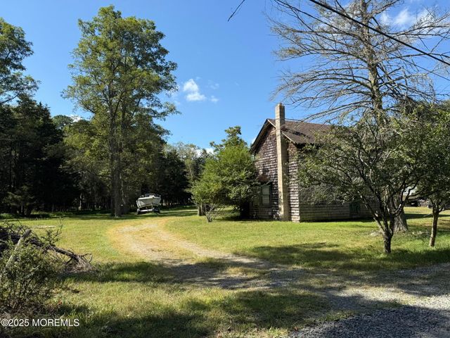 225 Jones Road 104, Barnegat, NJ 08005