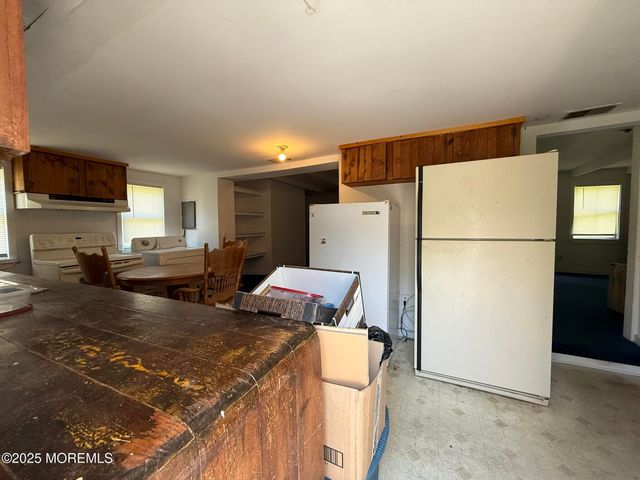 225 Jones Road 104, Barnegat, NJ 08005