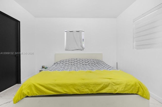 6941 Sheridan St, Hollywood, FL 33024