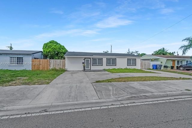 6941 Sheridan St, Hollywood, FL 33024