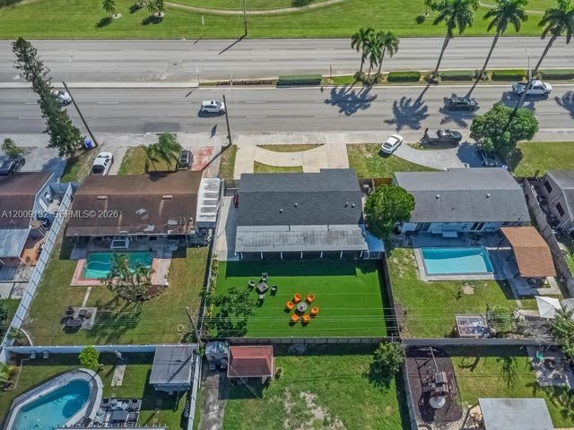 6941 Sheridan St, Hollywood, FL 33024