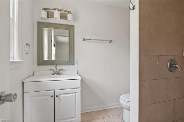 1703 Landsworth ST, Chesapeake, VA 23324