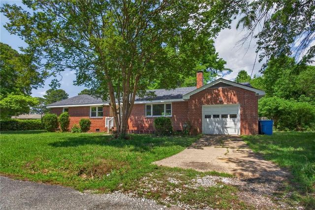 1703 Landsworth ST, Chesapeake, VA 23324