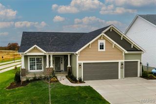 401 Farmhouse Drive, O'fallon, MO 63385