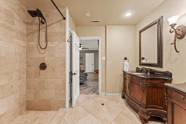 1510 R Avenue, Plano, TX 75074