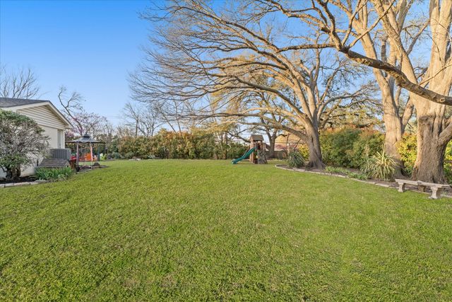 1510 R Avenue, Plano, TX 75074