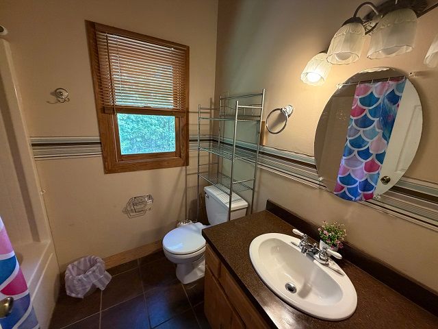 71 Gilbreath Road, Ash Flat, AR 72513
