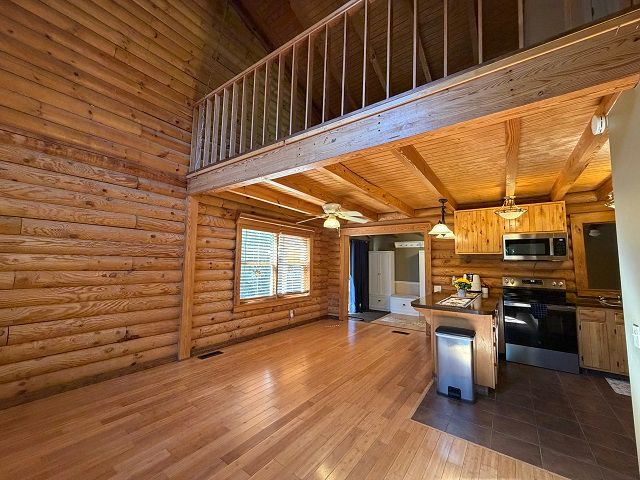 71 Gilbreath Road, Ash Flat, AR 72513