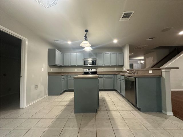 2525 Mesa Valley Drive, Mckinney, TX 75071