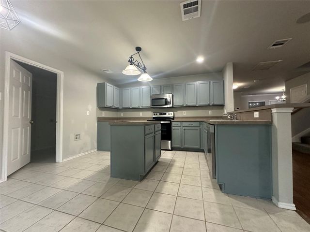 2525 Mesa Valley Drive, Mckinney, TX 75071