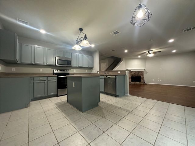 2525 Mesa Valley Drive, Mckinney, TX 75071