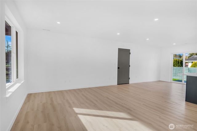 7 Hobble Creek Street, Elma, WA 98541