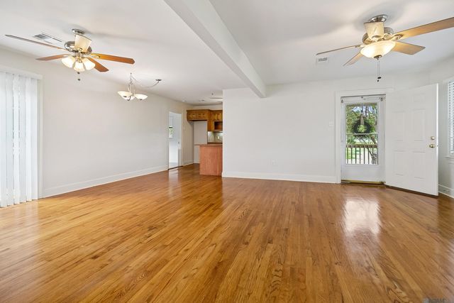 12515 Sullivan Rd, Baton Rouge, LA 70818