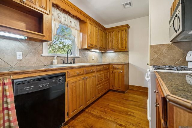 12515 Sullivan Rd, Baton Rouge, LA 70818