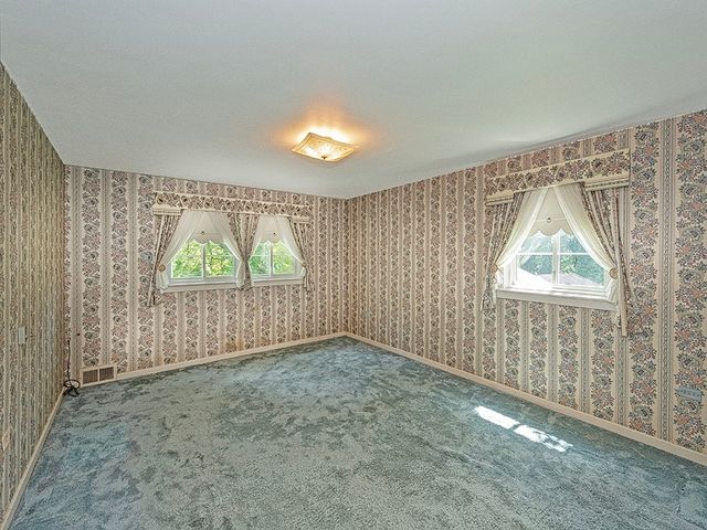 2848 Brodhead Rd, Aliquippa, PA 15001