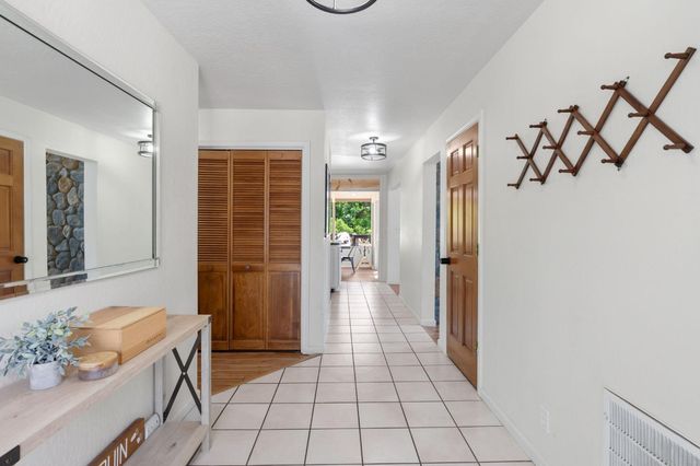 1845 Kit Carson Cir, Arnold, CA 95223
