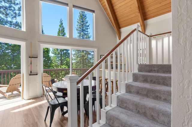 1845 Kit Carson Cir, Arnold, CA 95223