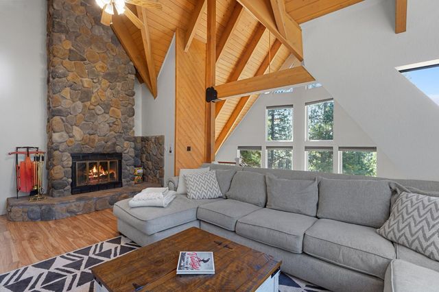 1845 Kit Carson Cir, Arnold, CA 95223