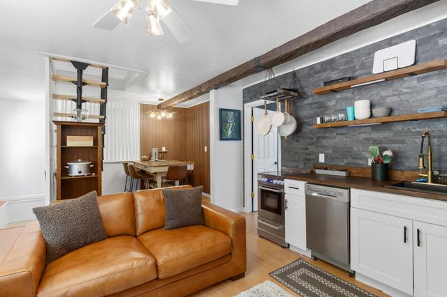 1845 Kit Carson Cir, Arnold, CA 95223