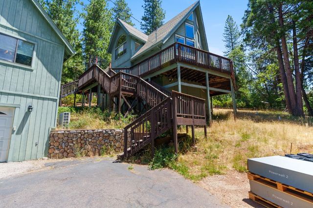 1845 Kit Carson Cir, Arnold, CA 95223