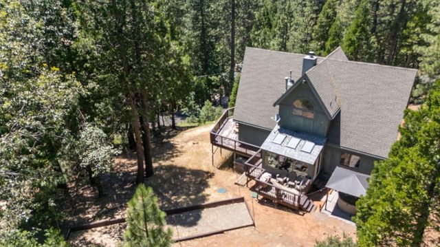 1845 Kit Carson Cir, Arnold, CA 95223