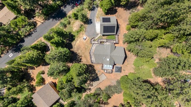 1845 Kit Carson Cir, Arnold, CA 95223
