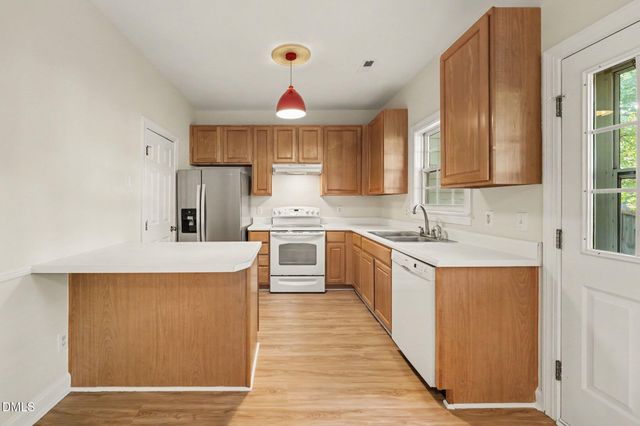 285 Dairy Road, Clayton, NC 27520