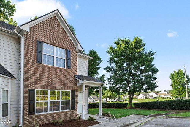 285 Dairy Road, Clayton, NC 27520
