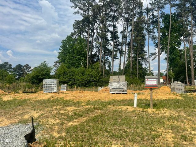 618 Melrose Court, Sanford, NC 27330