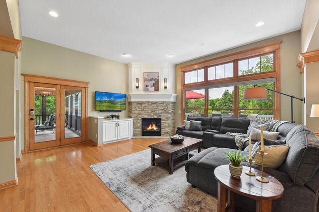3312 Crestmoor Bay, Woodbury, MN 55125