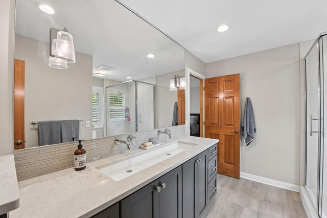 3312 Crestmoor Bay, Woodbury, MN 55125