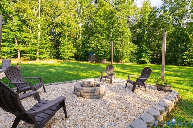 1471 Yakima Rd, New Kent, VA 23141
