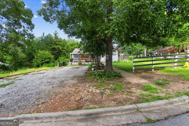2 Lafayette Drive, Columbus, GA 31903