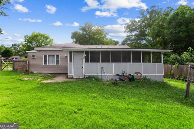 2 Lafayette Drive, Columbus, GA 31903