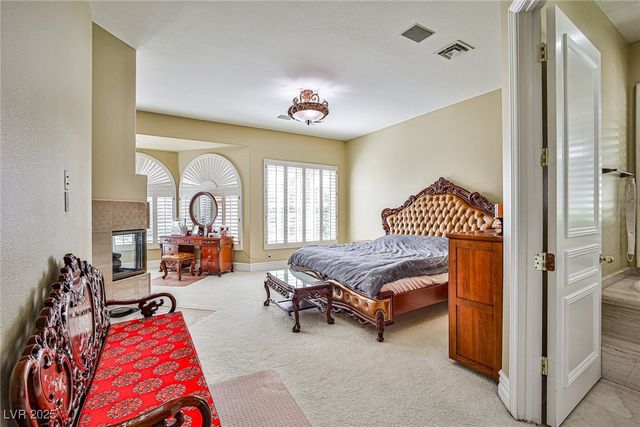 2300 Glenbrook Way, Las Vegas, NV 89117