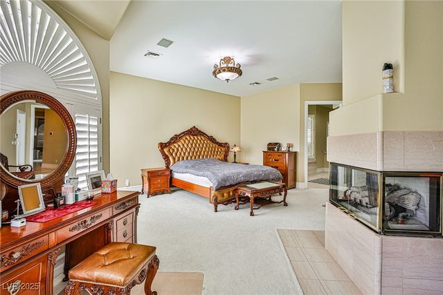 2300 Glenbrook Way, Las Vegas, NV 89117