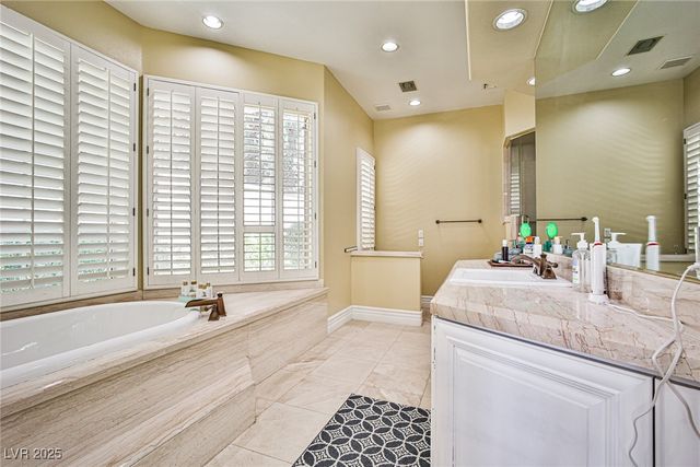 2300 Glenbrook Way, Las Vegas, NV 89117