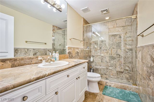 2300 Glenbrook Way, Las Vegas, NV 89117