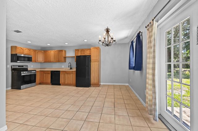 4548 SE Salvatori Road, Stuart, FL 34997