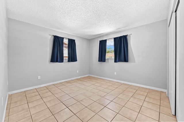 4548 SE Salvatori Road, Stuart, FL 34997